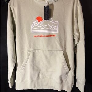 Men's XS Light Sage Hoodie with Graphic Seekdiscomfort
